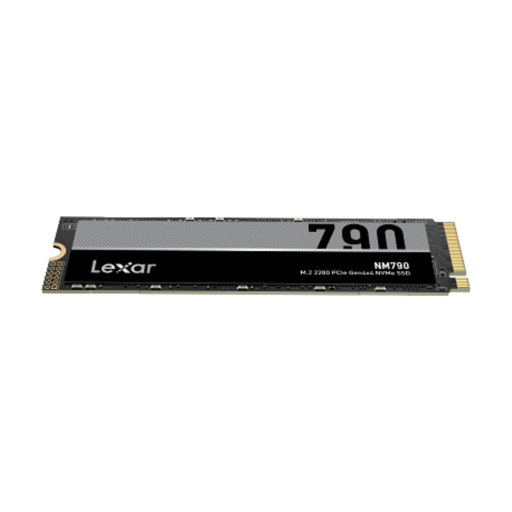Lexar NM790 M.2 2280 PCIe Gen4x4 NVMe SSD z srebrno-czarną etykietą.