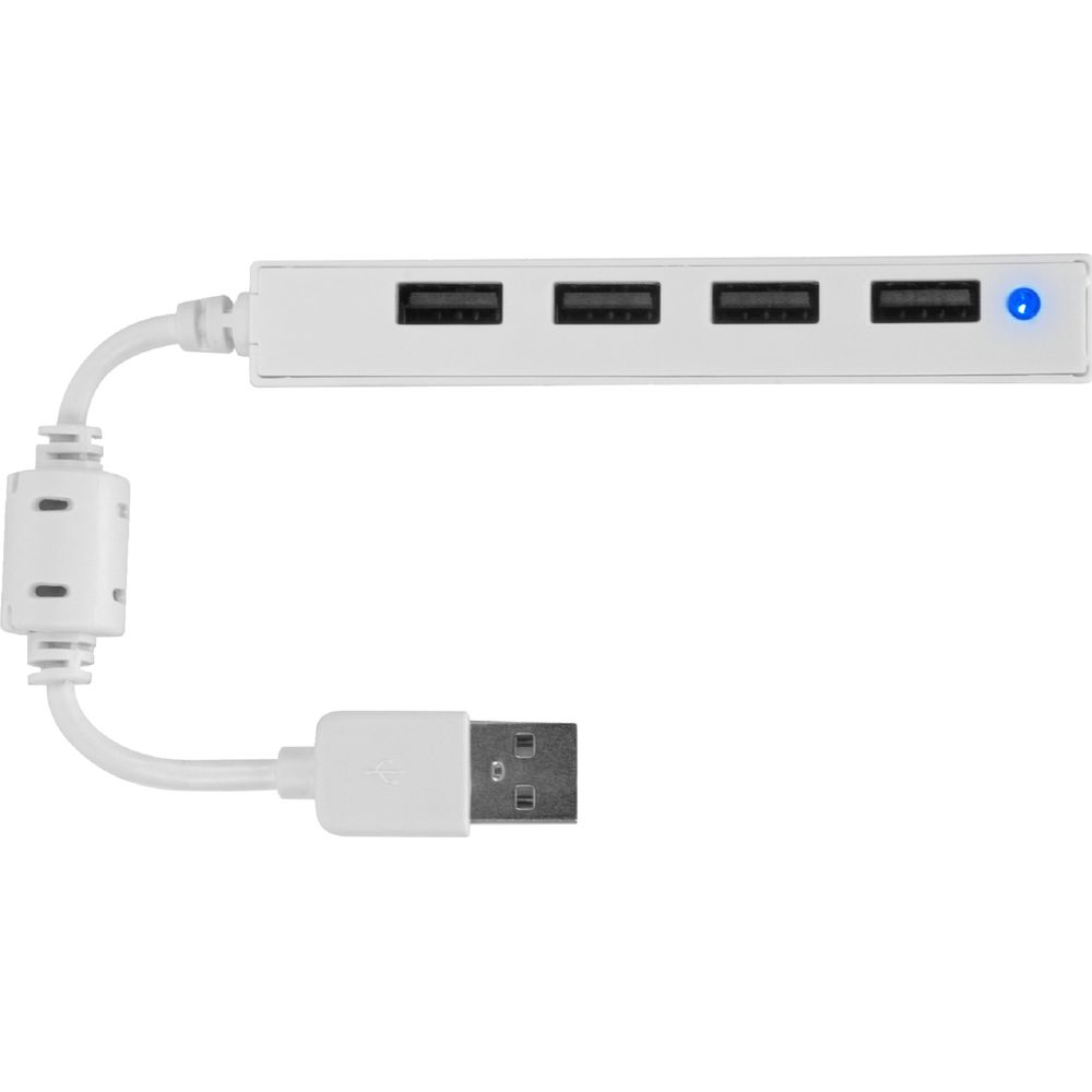 Witte USB-hub met vier poorten en blauw lampje. USB-stekker zichtbaar.