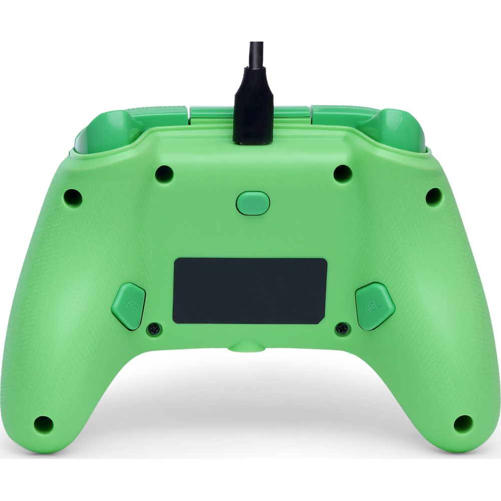 Controller da gioco verde visto da dietro con connessione cavo.