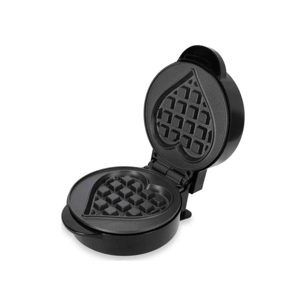 Otwarta czarna gofrownica z płytami grzewczymi w kształcie serca.