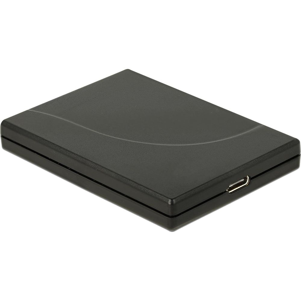 Ein schwarzes, rechteckiges Gehäuse mit einer gebogenen Linie und einem USB-Anschluss.
