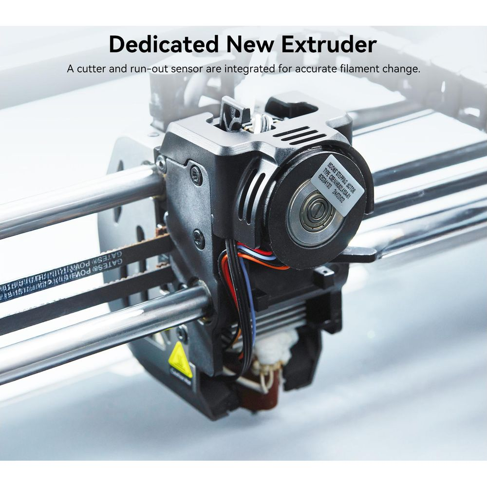 Entegre kesici ve filament sensörlü yeni ekstrüder.