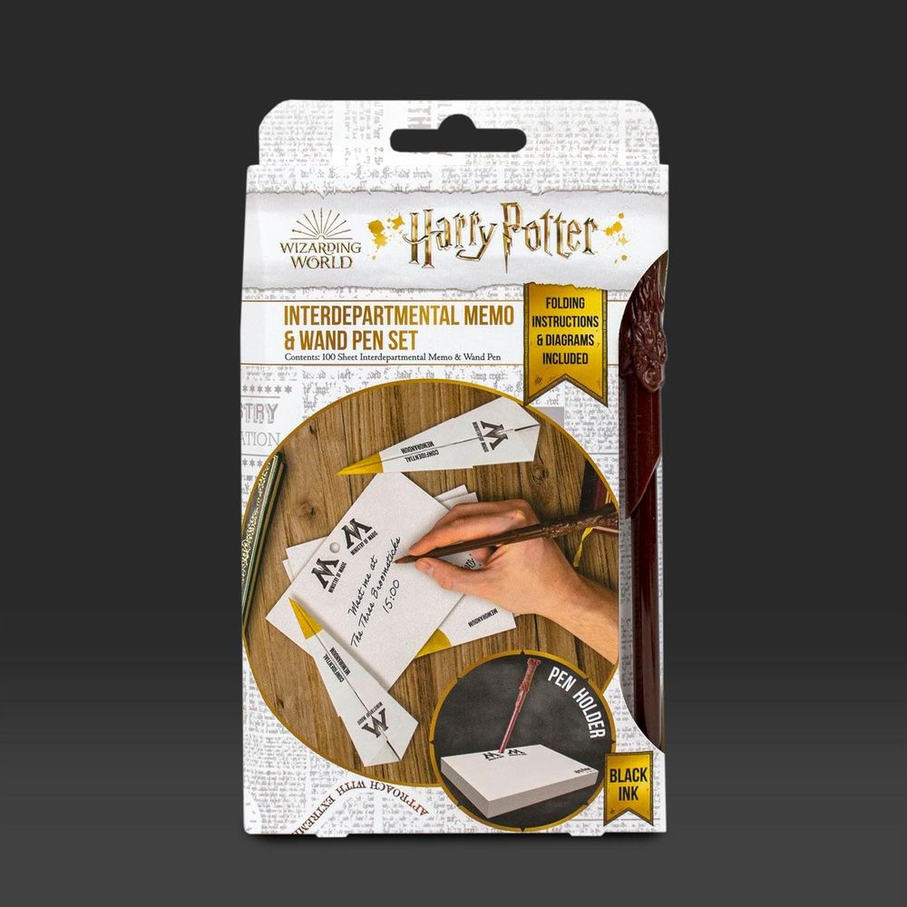 Set mémo et baguette Harry Potter avec instructions et encre noire.