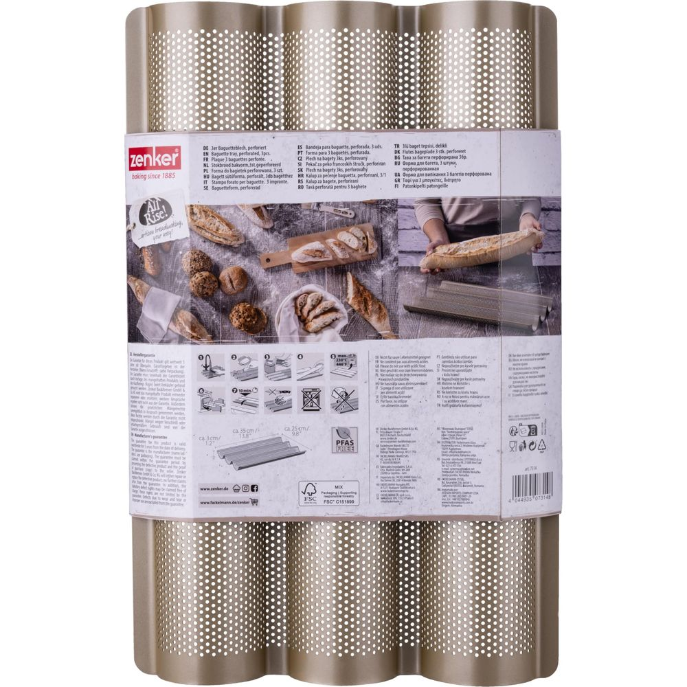 Zenker Baguetteblech mit Brot im Hintergrund und Anleitung.