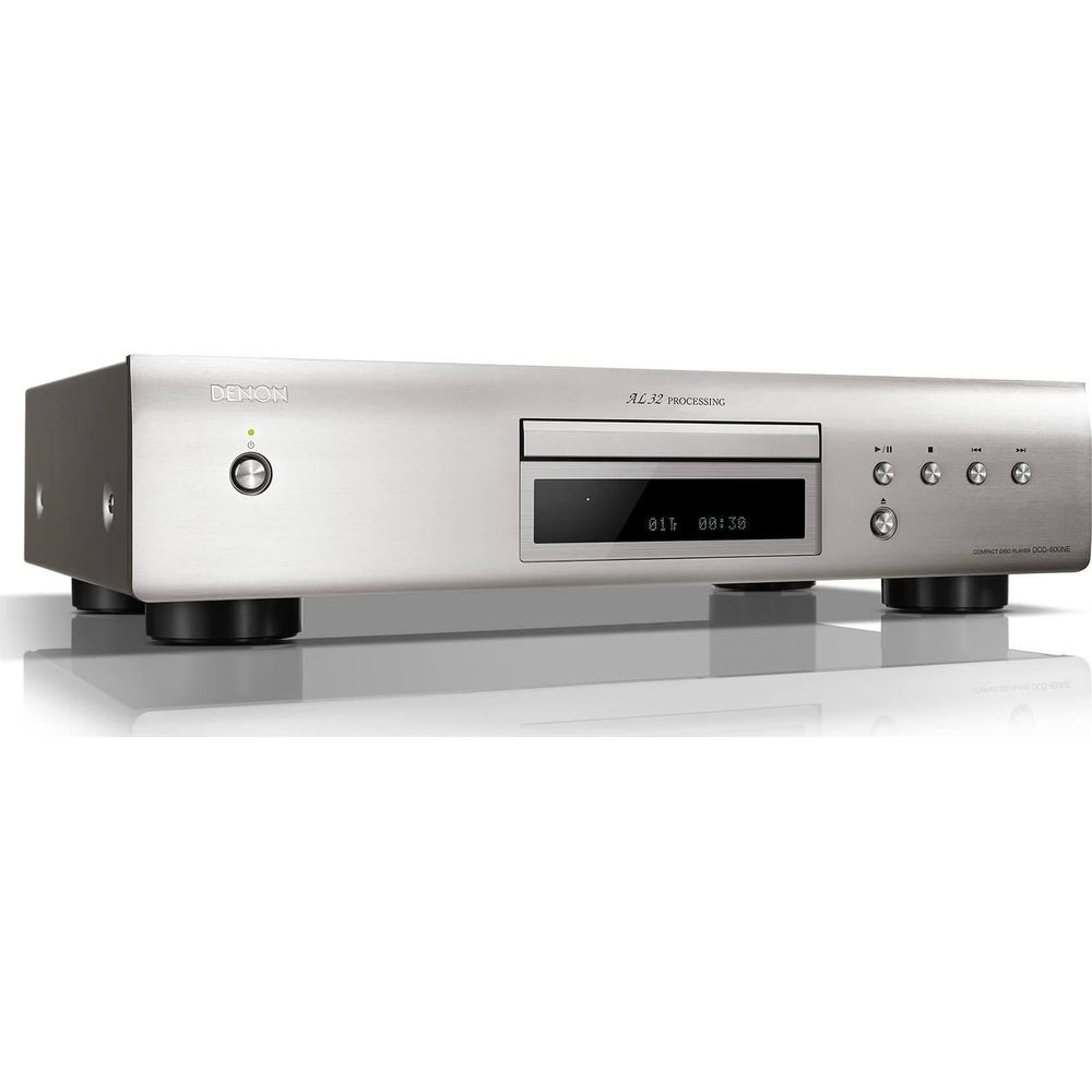 Reproductor de CD Denon plateado con pantalla y botones.
