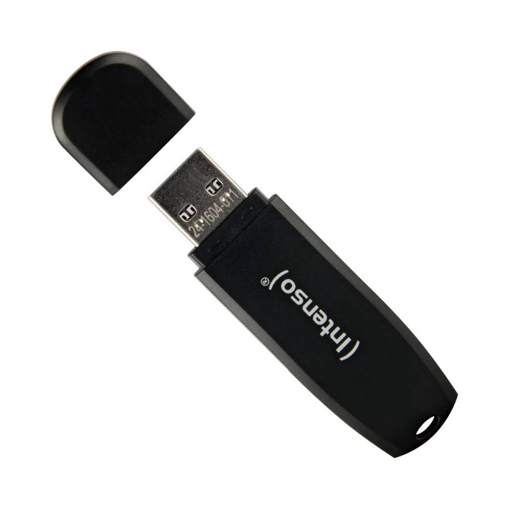 Czarny pendrive z otwartą nasadką. Widoczna jest nazwa marki Intenso.