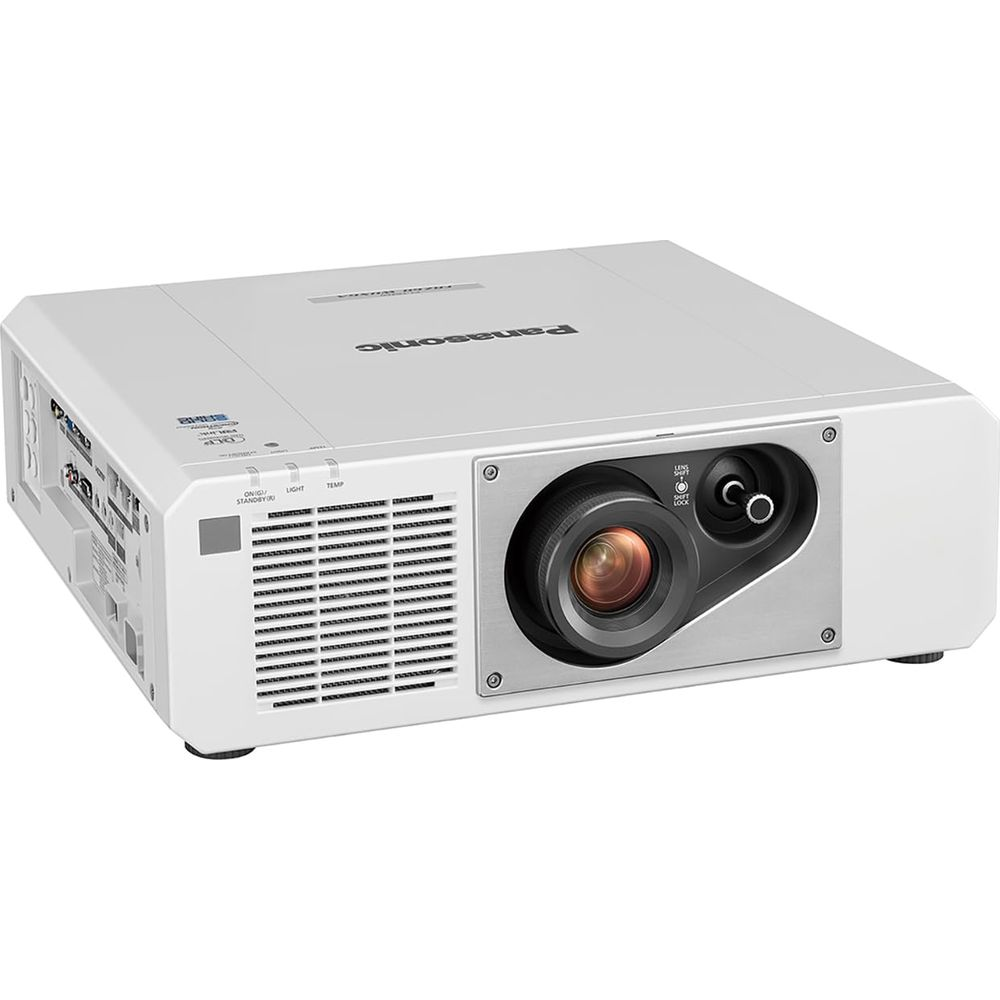 Un projecteur Panasonic blanc avec une lentille et des aérations.