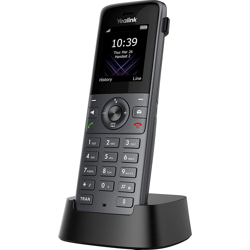 Un téléphone sans fil Yealink gris avec socle de chargement. Affiche 10:39.