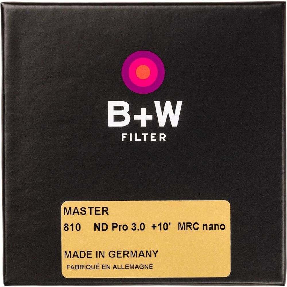 Schwarze B+W Filterbox mit Logo und Produktinformationen.