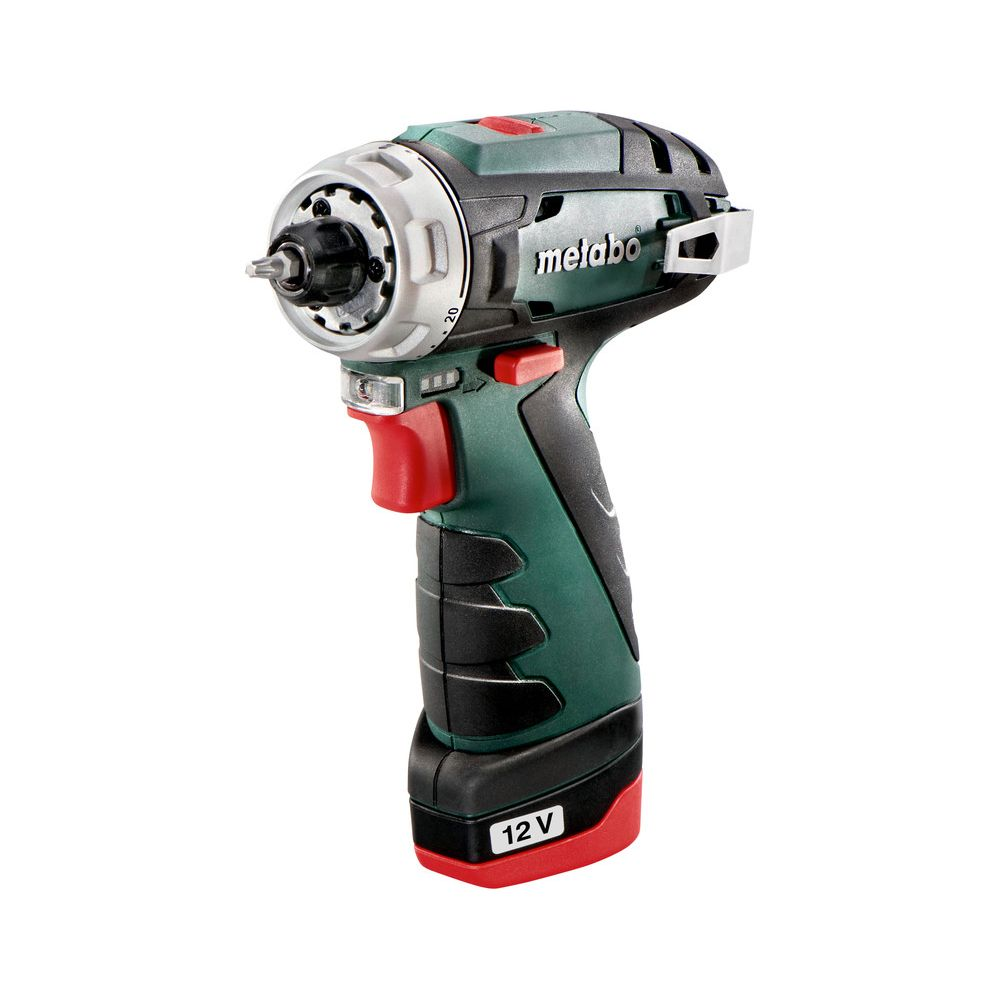 Eine grüne und schwarze Metabo Bohrmaschine mit rotem Auslöser und 12V Kennzeichnung.
