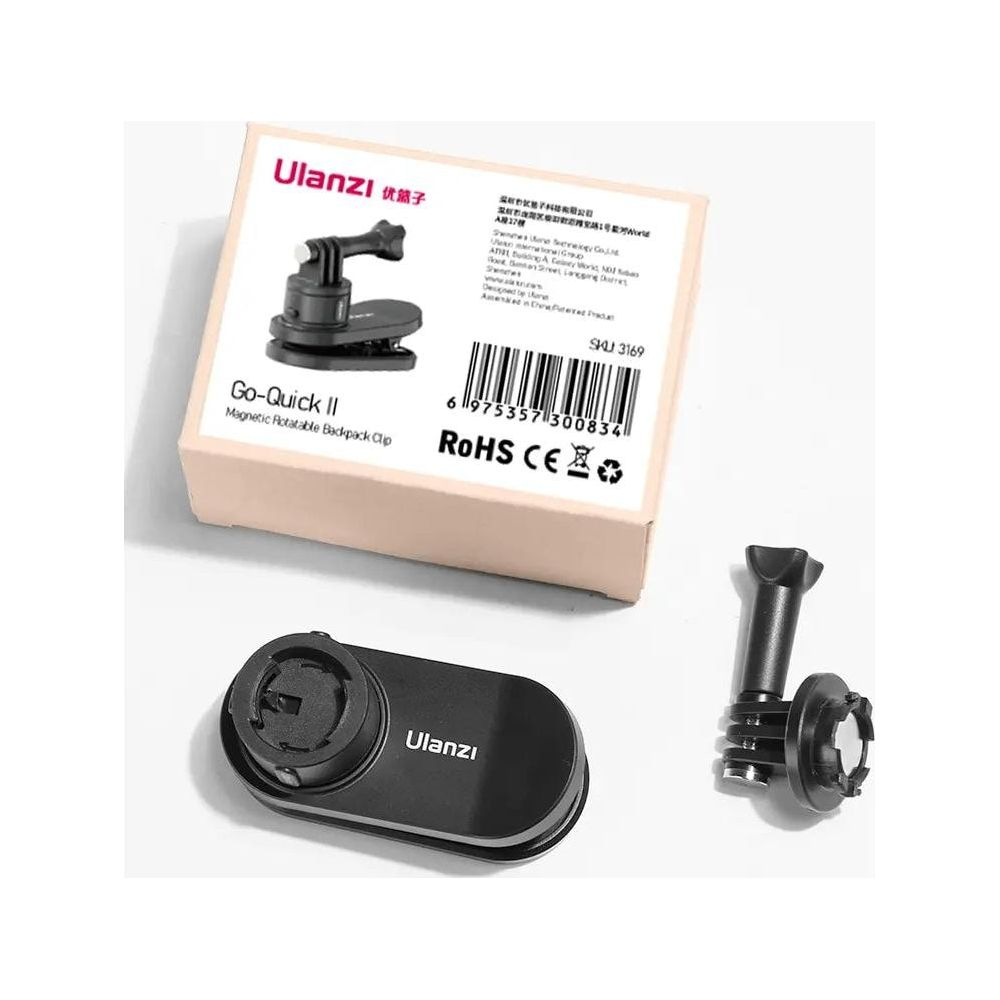 Magnetyczny klips do plecaka Ulanzi Go-Quick II i akcesoria na białym tle.