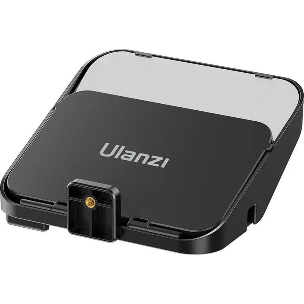 Czarne urządzenie Ulanzi z srebrnym blatem i mocowaniem na sanki.