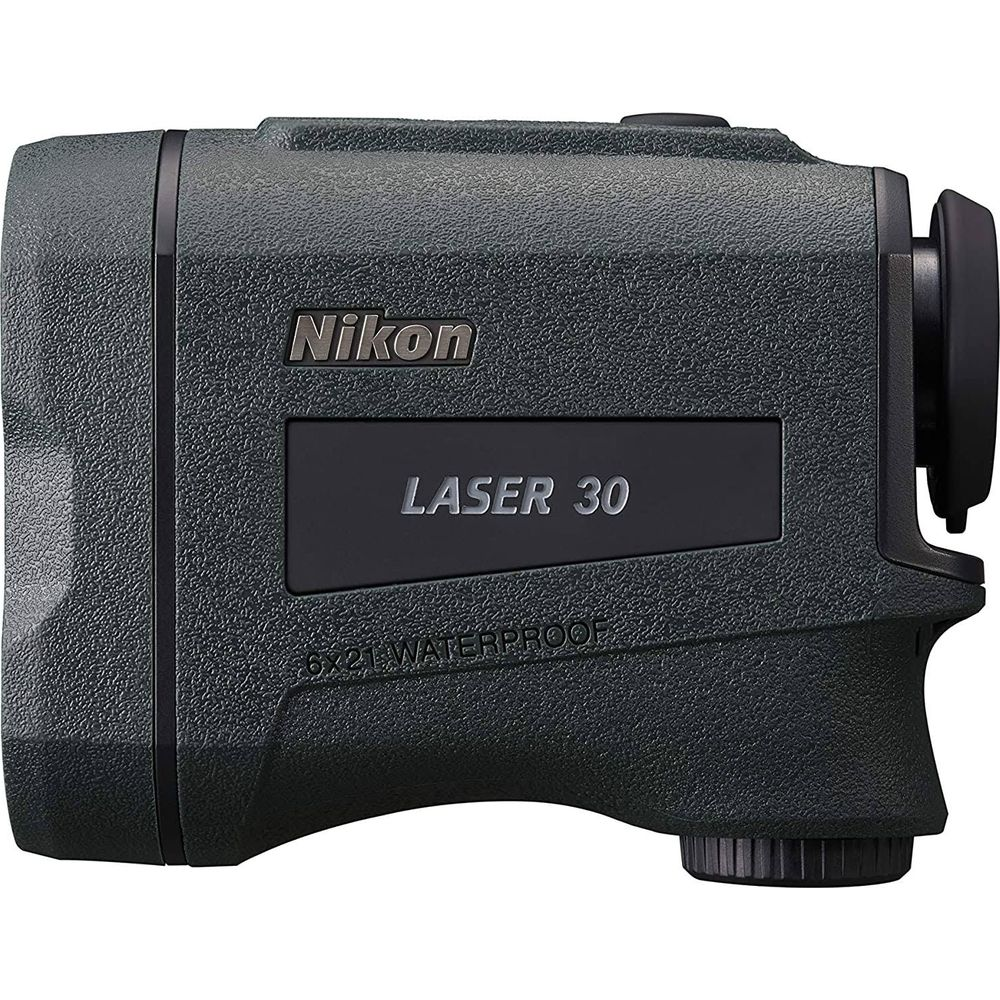 Monocolo Nikon Laser 30 6x21 impermeabile nero con custodia testurizzata.