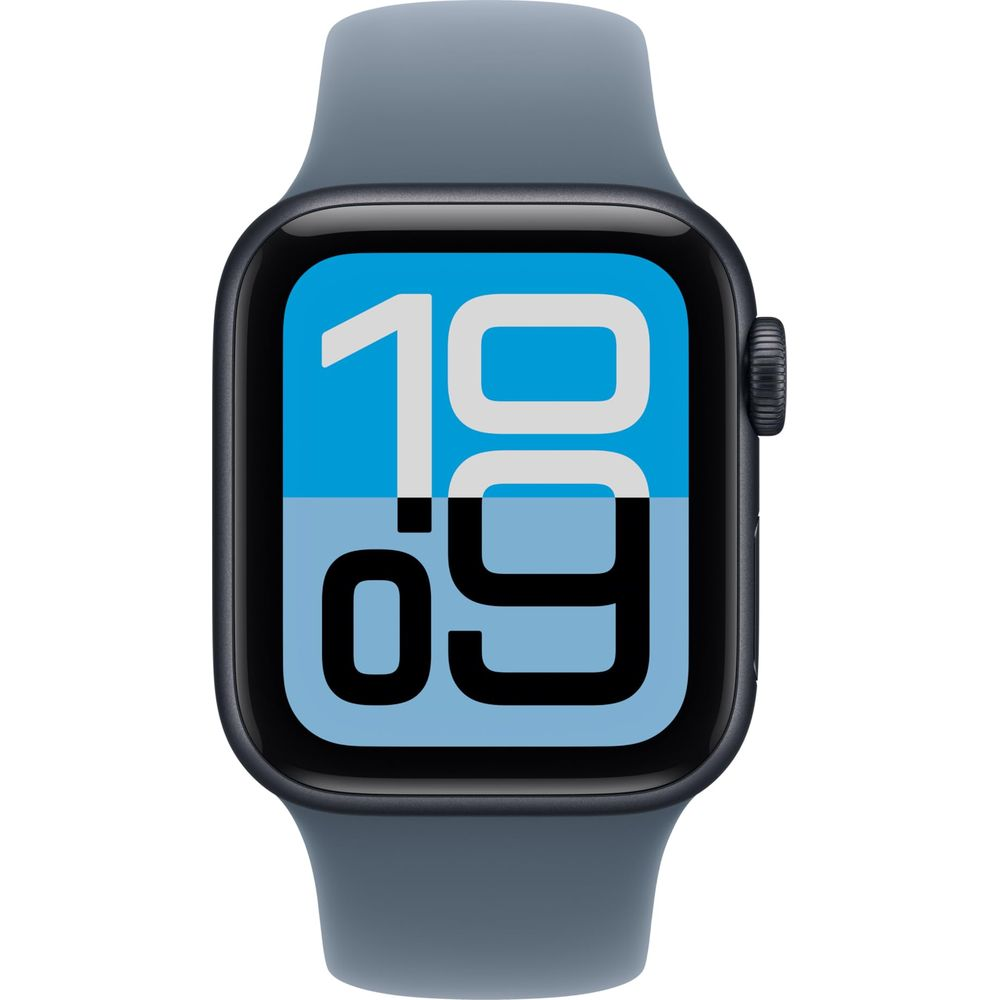 Orologio smart grigio con orario digitale su sfondo blu.