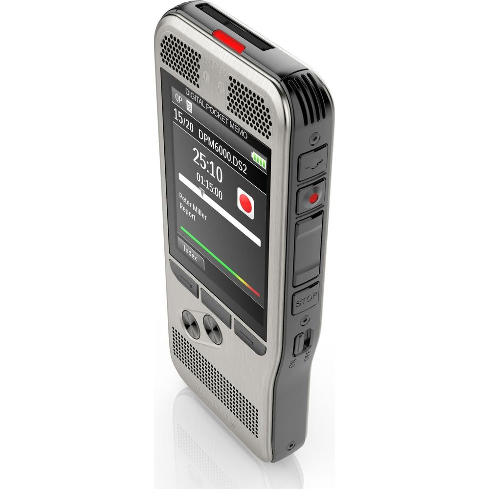 Srebrny cyfrowy dyktafon z czarnym ekranem pokazującym 25:10.