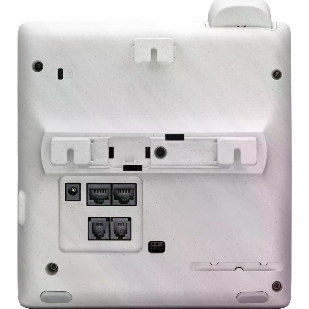 Arrière d'un téléphone blanc montrant les ports : alimentation, 4x RJ45 et un connecteur plus large.