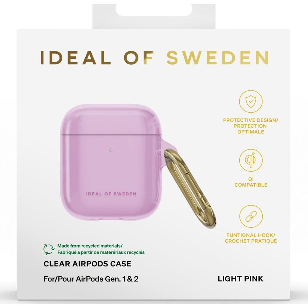 Een doorzichtige, lichtroze AirPods-hoes met een gouden haak. Ideal of Sweden.