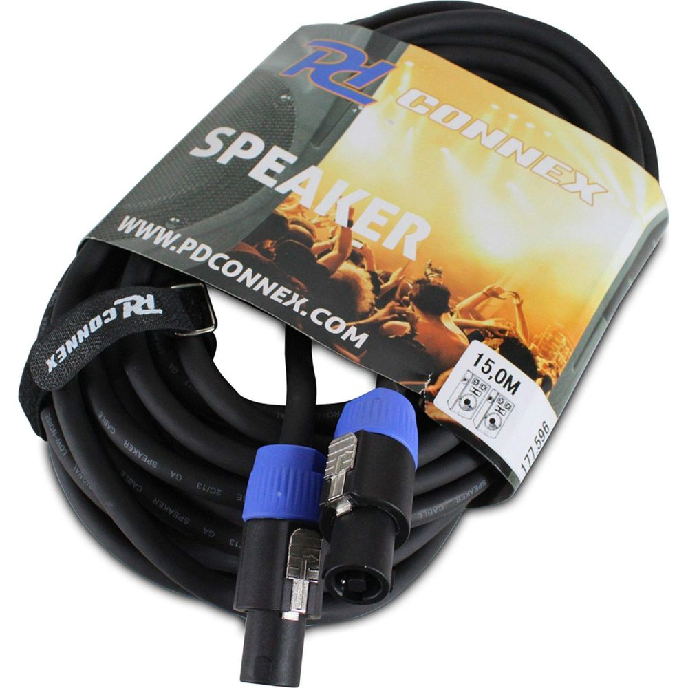 Cable de altavoz negro con conectores azules, 15m de largo, en embalaje con multitud en concierto.