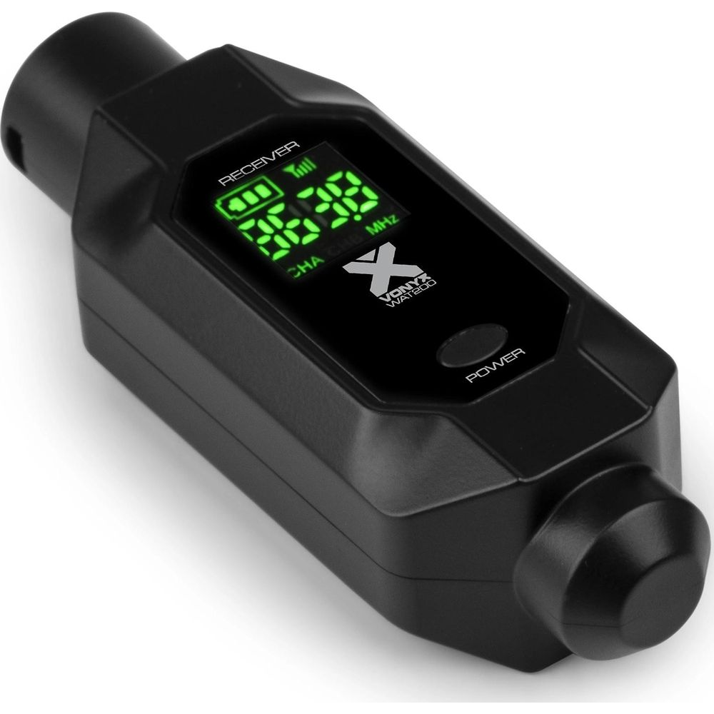 Receptor negro con pantalla verde mostrando 86.38 MHz.