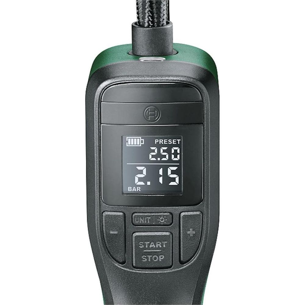 Grünes Bosch-Gerät mit digitalem Display zeigt 2,50 Bar Preset und 2,15 Bar an.