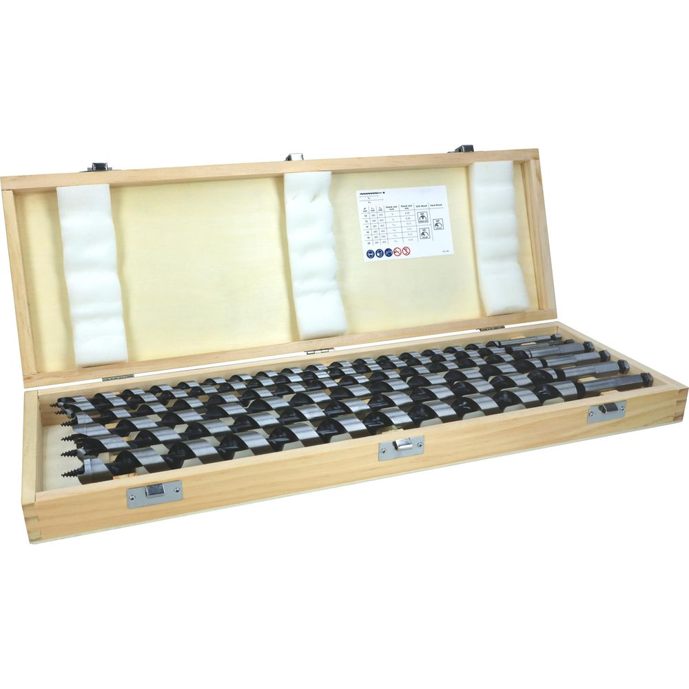 Cassetta in legno con set di punte, metallo con design a spirale nera.