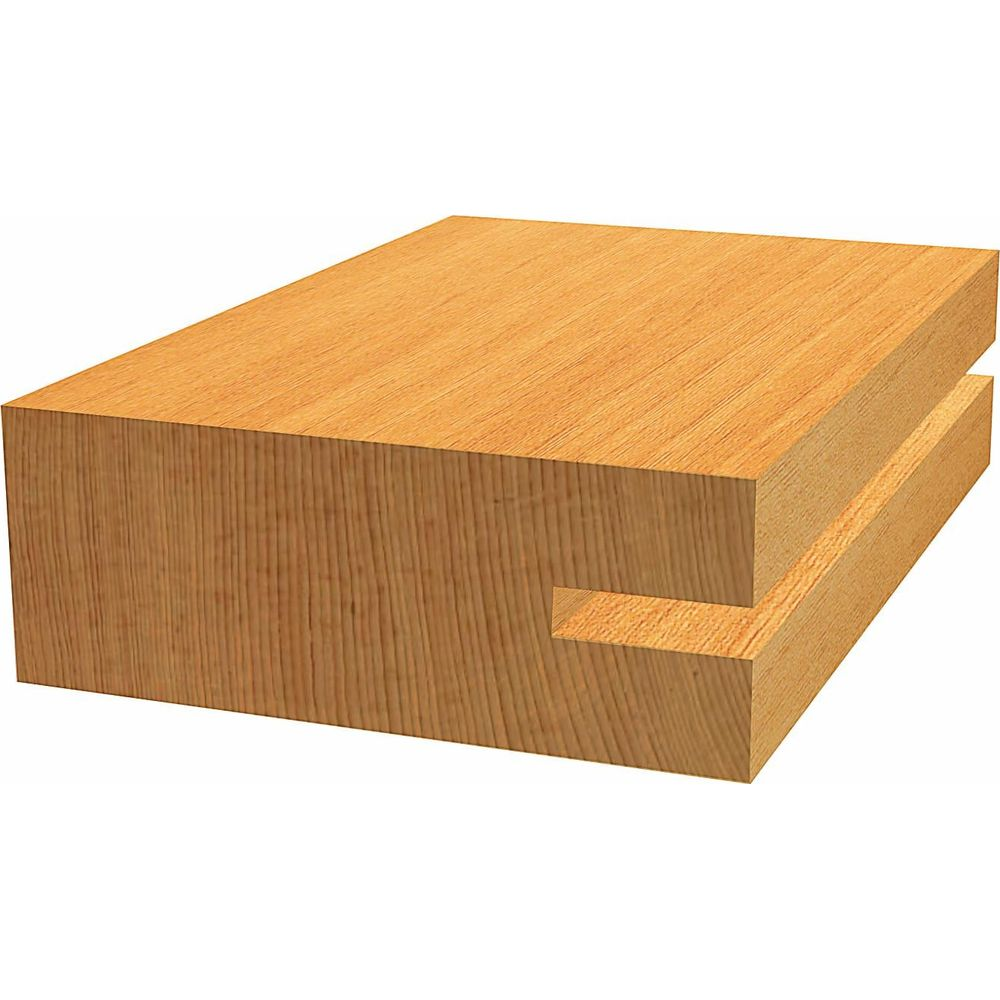 Profilo in legno con scanalatura e linguetta, venatura chiara.
