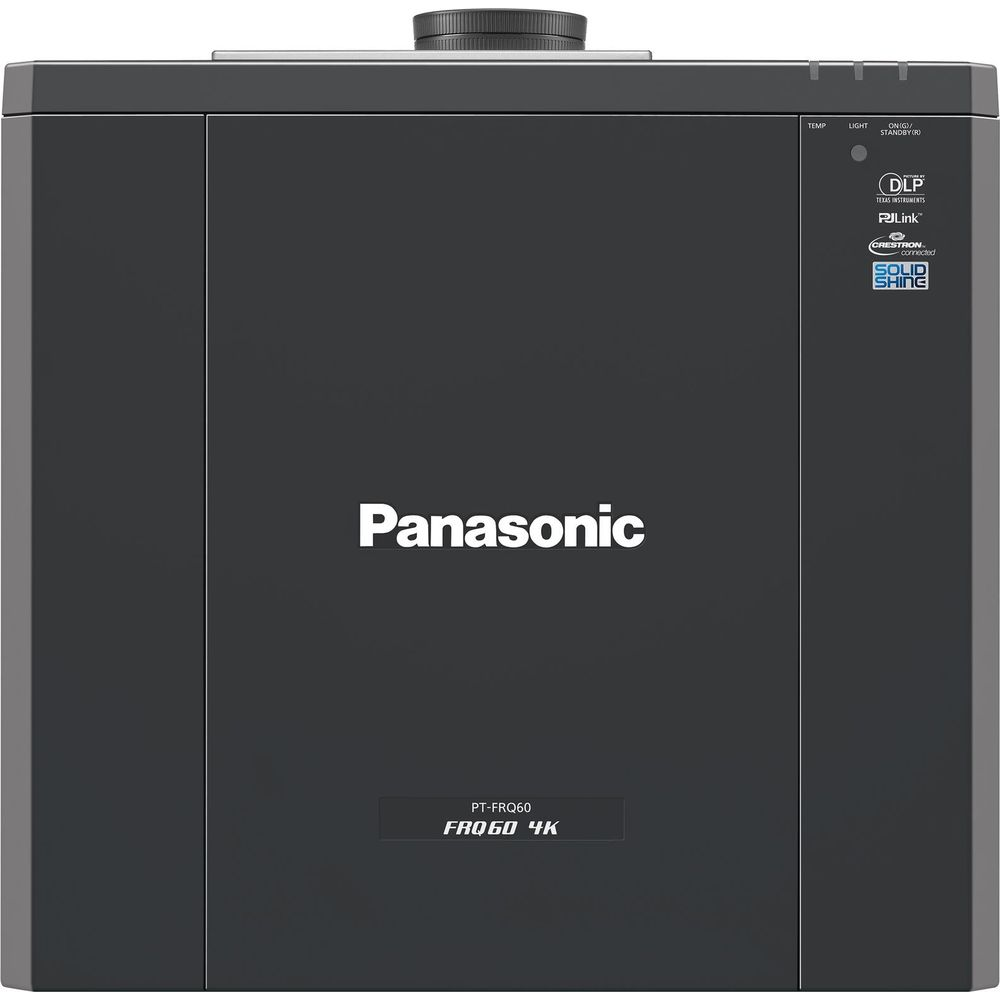 Ein dunkler Panasonic Projektor mit "PT-FRQ60 FRQ60 4K" und DLP-Logo.