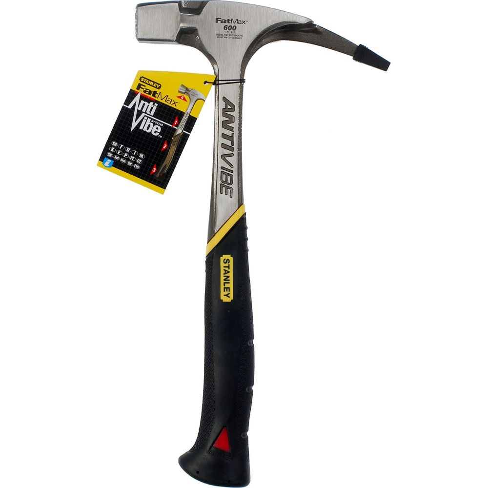 Un martello Stanley FatMax AntiVibe con manico nero e accento giallo.