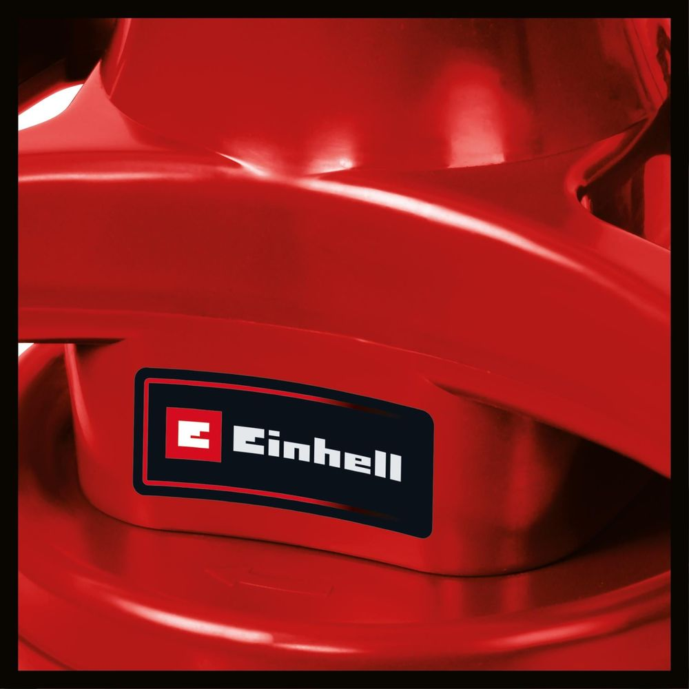 Rotes Werkzeug mit Einhell-Logo.