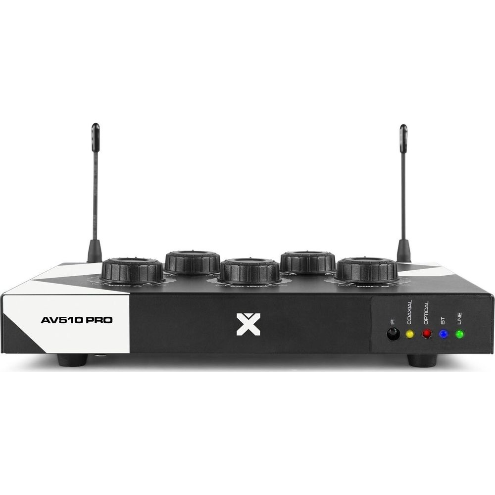 Dispositivo de audio negro con seis perillas y dos antenas. Etiquetado: AV510 PRO.