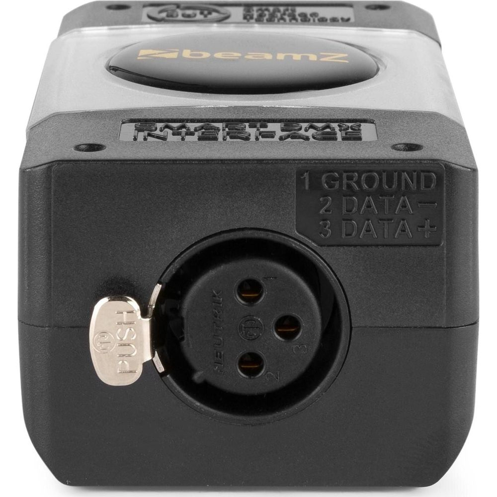 Una carcasa negra con un botón plateado y un conector XLR.