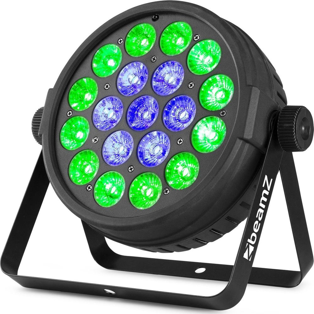 Una luz de escenario negra con muchas luces verdes y azules sobre un soporte.