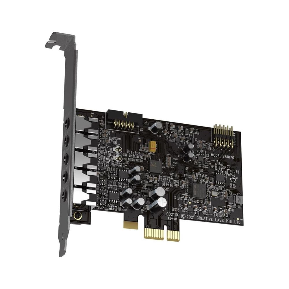 Karta dźwiękowa z portami i płytką drukowaną.