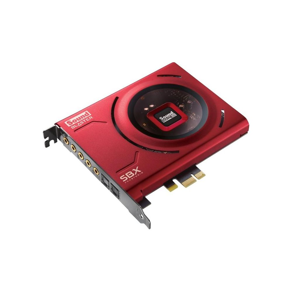 Rote Sound Blaster Soundkarte mit SBX Pro Studio Technologie.