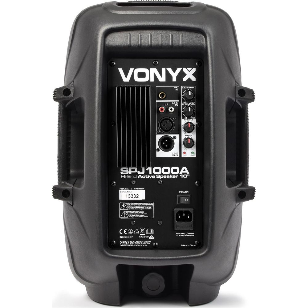 Achterkant van een zwarte Vonyx SPJ1000A luidspreker met aansluitingen.