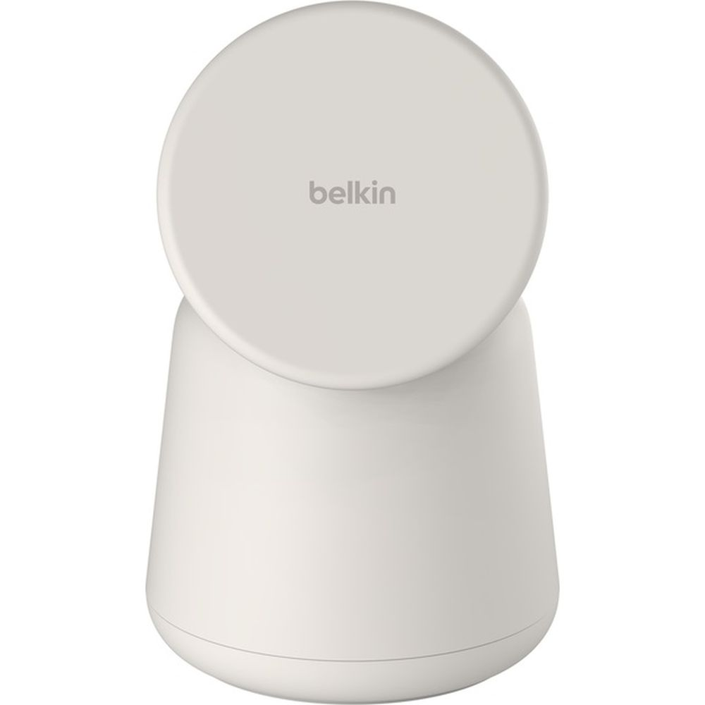 Un supporto di ricarica Belkin bianco con parte superiore rotonda e base conica.