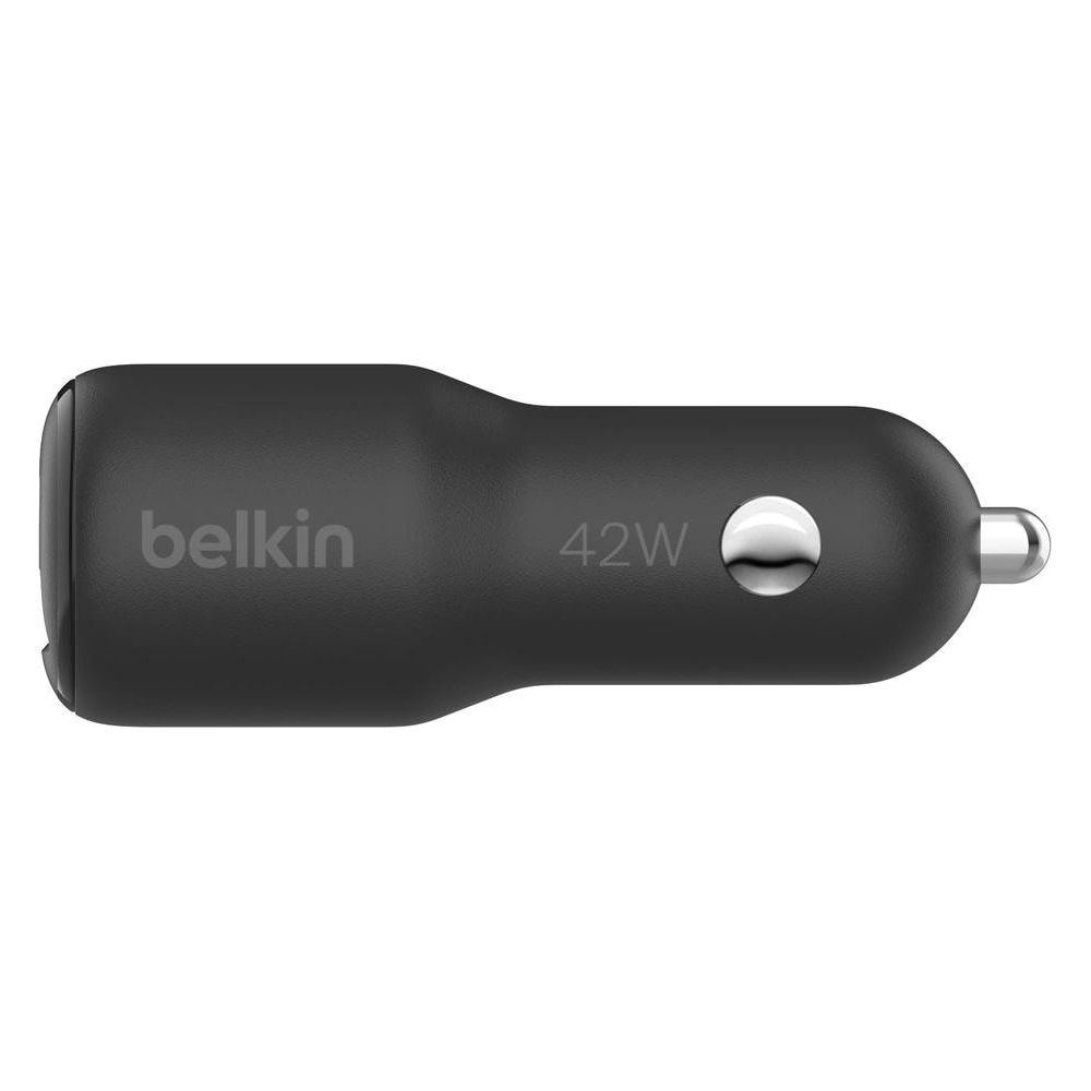 Adattatore caricatore auto Belkin nero 42W con porta argentata.