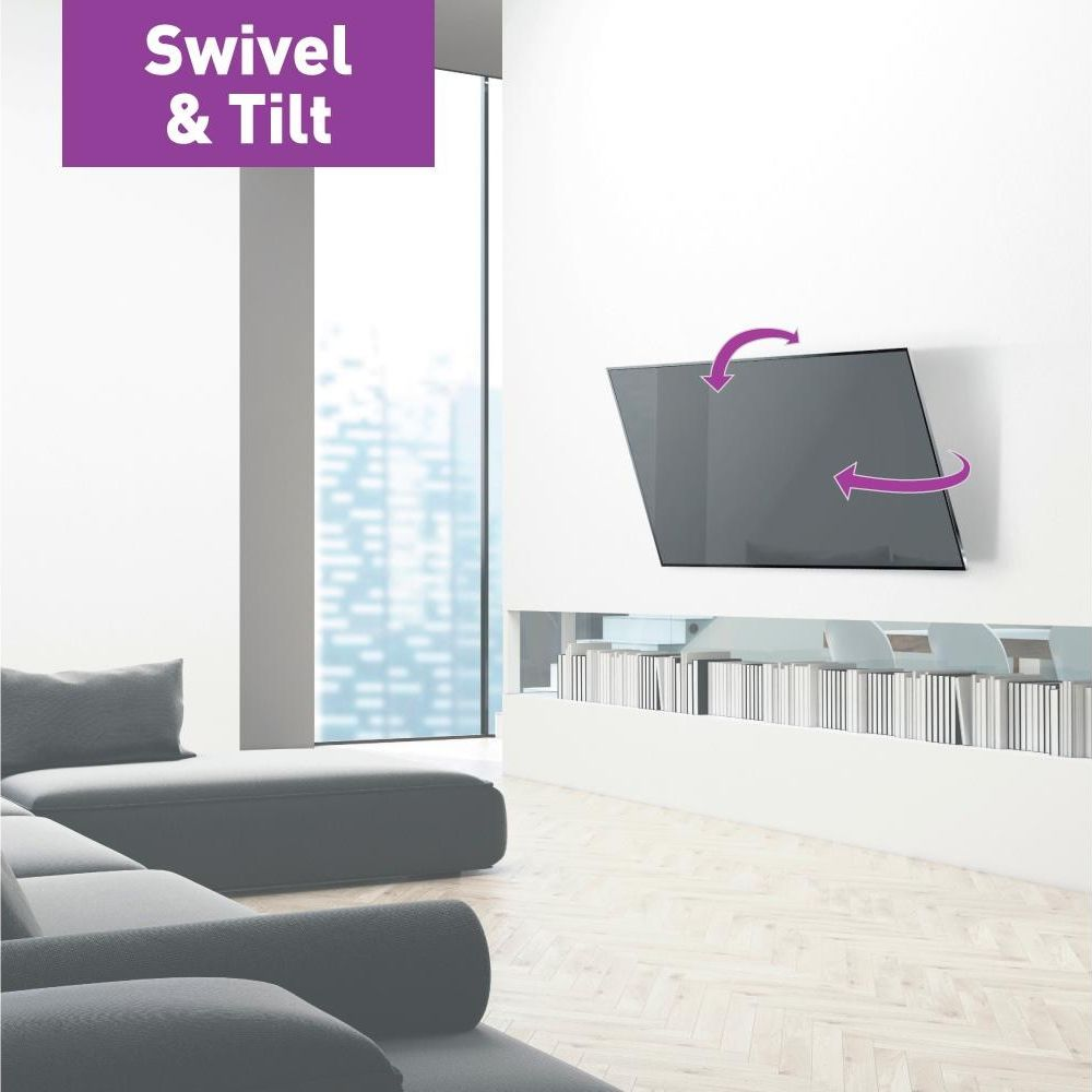 Ein Flachbildfernseher ist mit Schwenk- und Kipppfeilen an der Wand montiert.