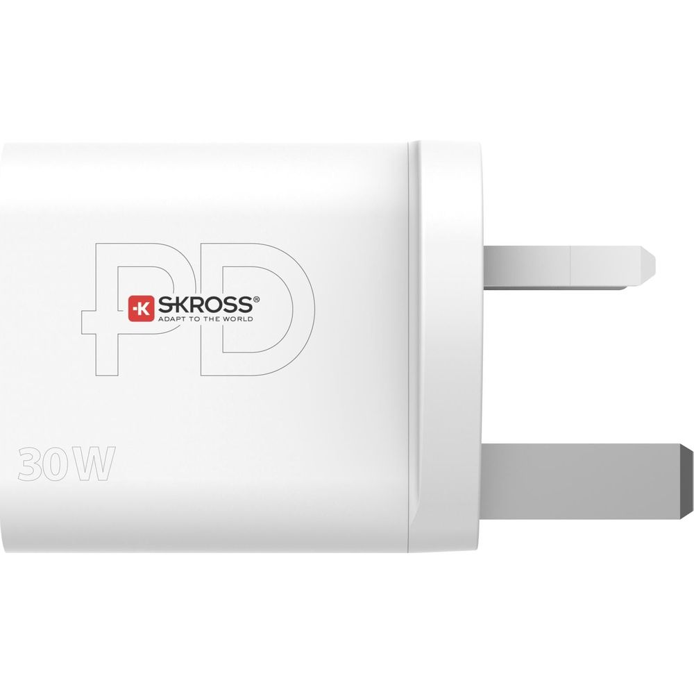 Weißer 30W PD-Adapter mit SKROSS-Logo und drei Steckern.