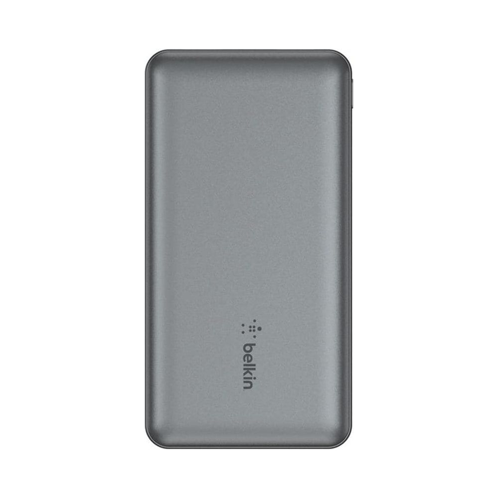 Grijze Belkin powerbank met logo op witte achtergrond.
