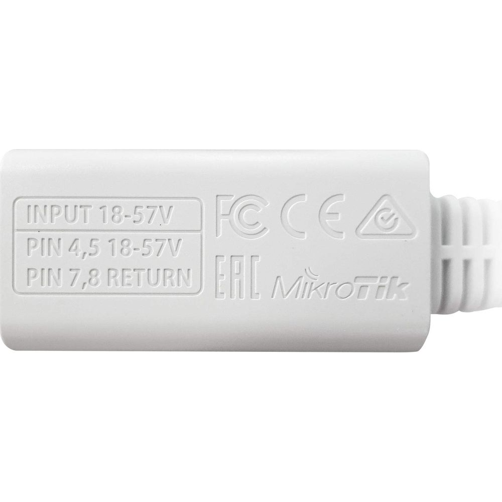 Weißes Gerät mit Text: INPUT 18-57V, PIN 4,5 18-57V, PIN 7,8 RETURN. FCC, CE, EAC, MikroTik Logos.