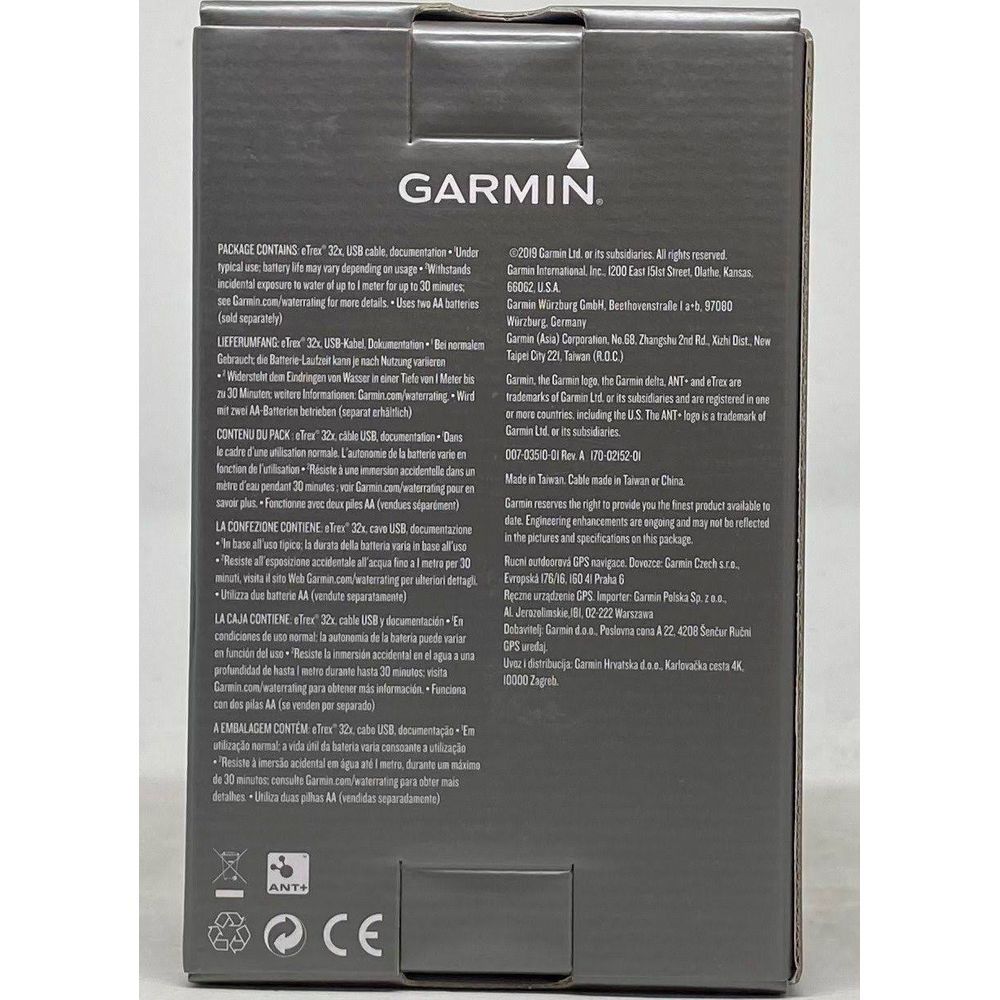 Zawartość opakowania: Garmin eTrex 32x, kabel USB, dokumentacja, logo ANT+, znak CE.