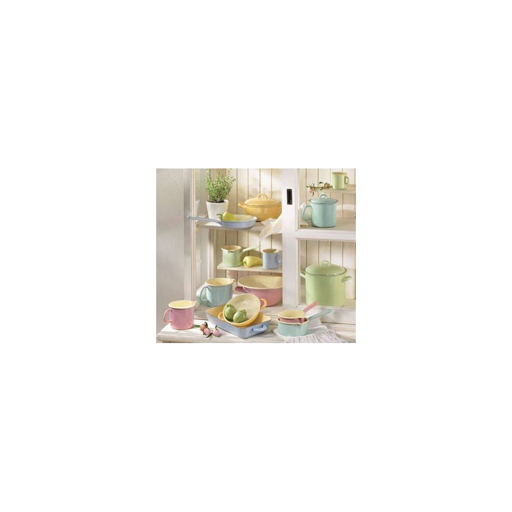 Ustensiles de cuisine pastel sur étagères : casseroles, bols, tasses.