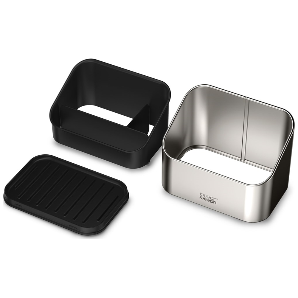 Un recipiente plateado y un inserto negro con tapa sobre fondo blanco.