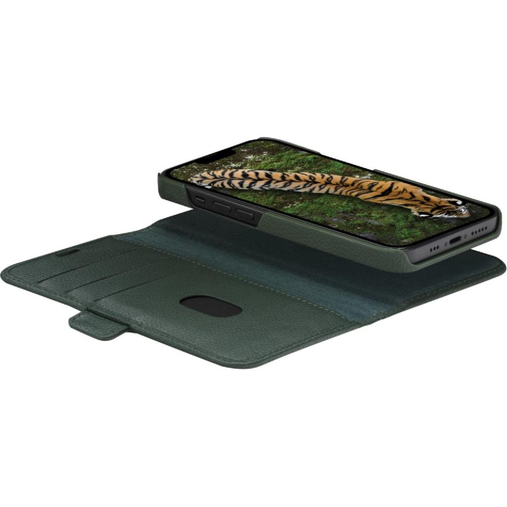 Custodia verde per telefono con immagine di tigre sullo schermo, su custodia aperta.