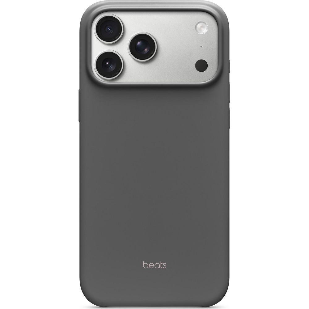 Funda gris para teléfono con tres lentes de cámara y flash.