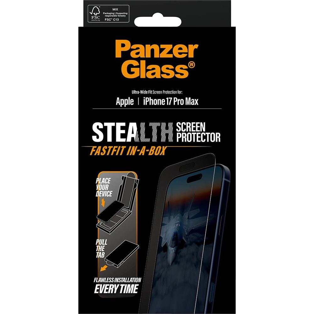 Panzer Glass iPhone 17 Pro Max ekran koruyucu ambalajı.