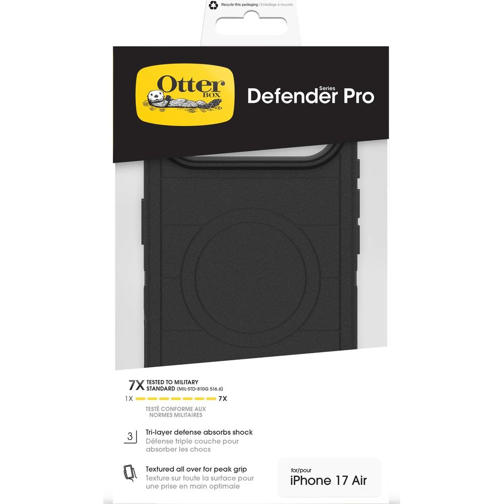 Zwarte OtterBox Defender Pro hoes voor iPhone 17 Air met militaire bescherming.