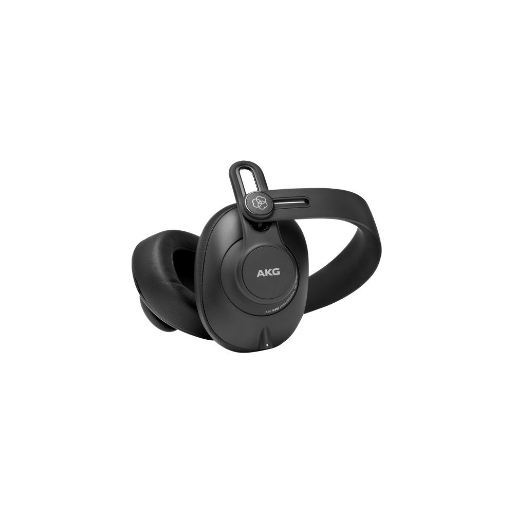 Auriculares AKG negros con almohadillas y diadema ajustable sobre fondo blanco.