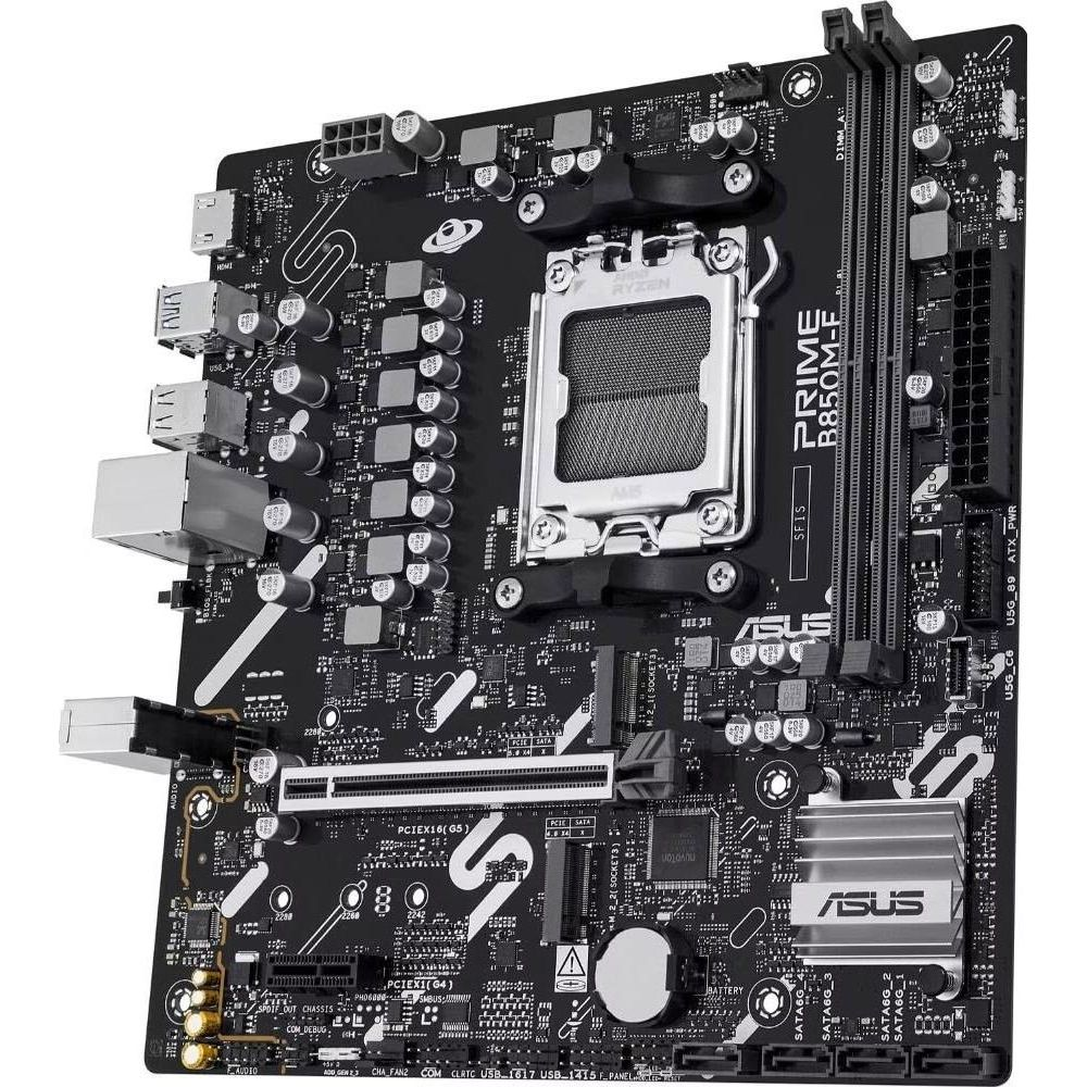 Carte mère noire avec socket CPU, emplacements RAM et connecteurs.